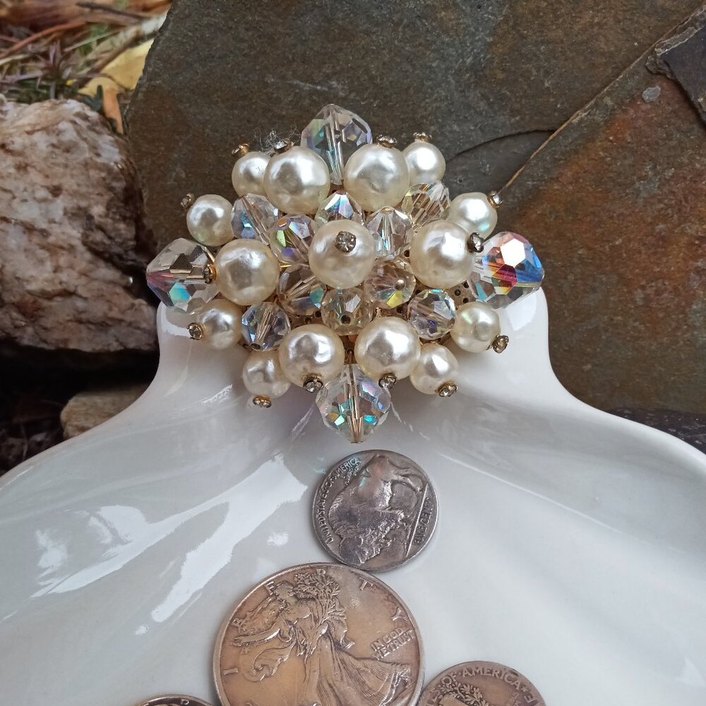 Fabulous Fifties Cluster Brooch